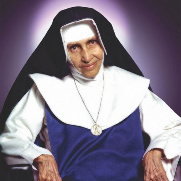 Postal Santa Dulce dos Pobres